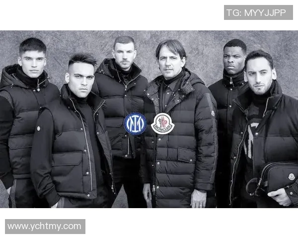 足球明星时尚搭配解析男士服装风格与潮流趋势展示