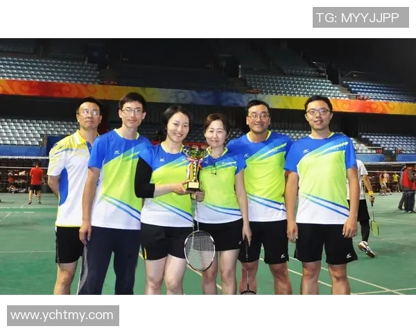 南京羽毛球队攻防新策略解析助力球队在赛场上崭露头角